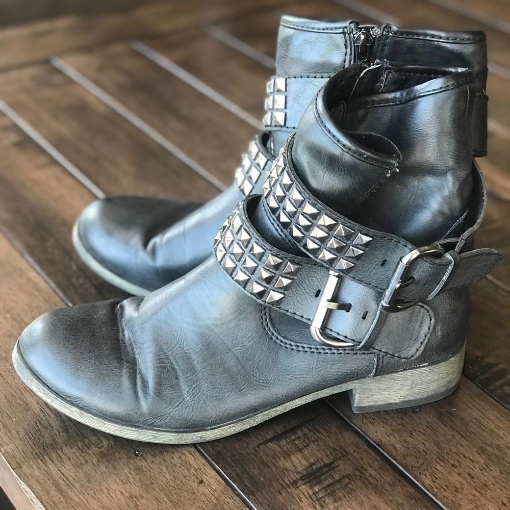 Moto booties